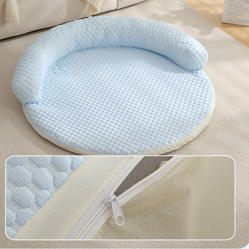 Blue CoolPaws pet cooling mat with removable zippered cover detail